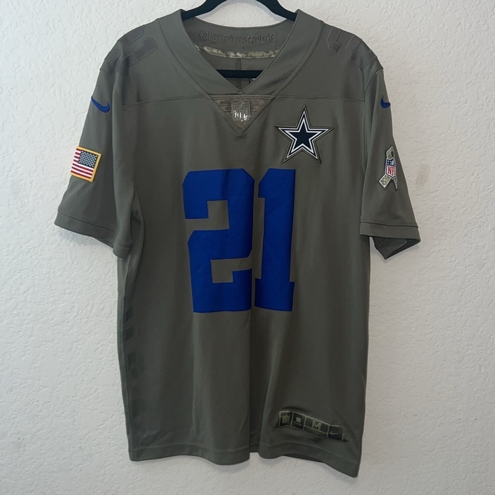 SOLD Nike Dallas Cowboys Ezekiel Elliott #21 Salute to Service Jersey (M) EUC